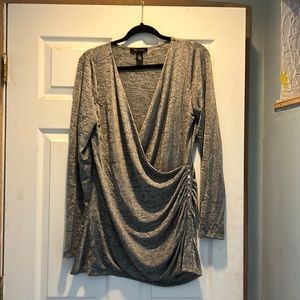 White House, Black market top